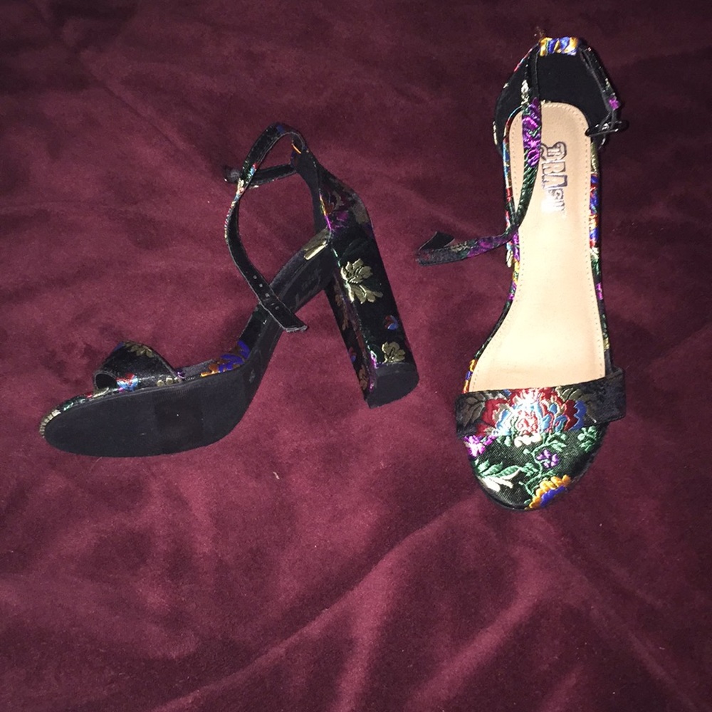 Super cute dress shoes